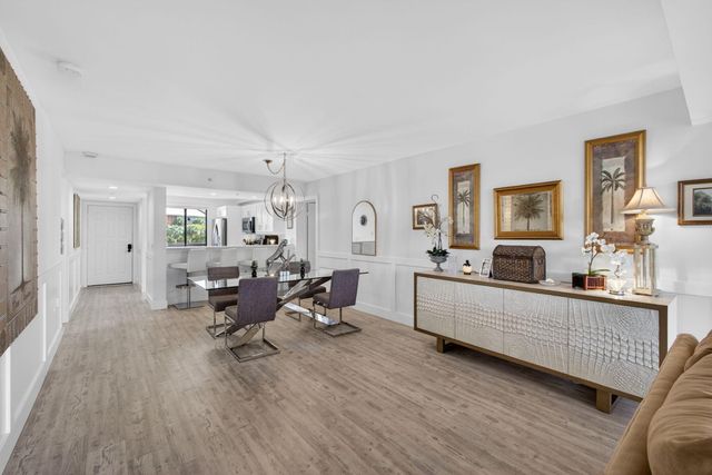 1901 MARINA ISLE Way 304, Jupiter, FL 33477