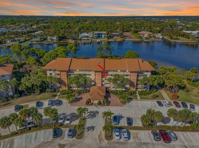 1901 MARINA ISLE Way 304, Jupiter, FL 33477