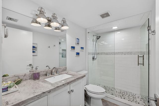 1901 MARINA ISLE Way 304, Jupiter, FL 33477