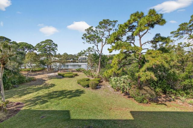 1901 MARINA ISLE Way 304, Jupiter, FL 33477