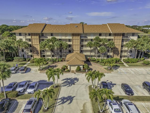 1901 MARINA ISLE Way 304, Jupiter, FL 33477