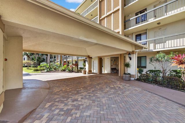 1901 MARINA ISLE Way 304, Jupiter, FL 33477