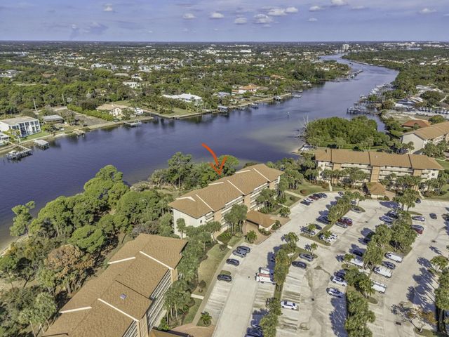 1901 MARINA ISLE Way 304, Jupiter, FL 33477