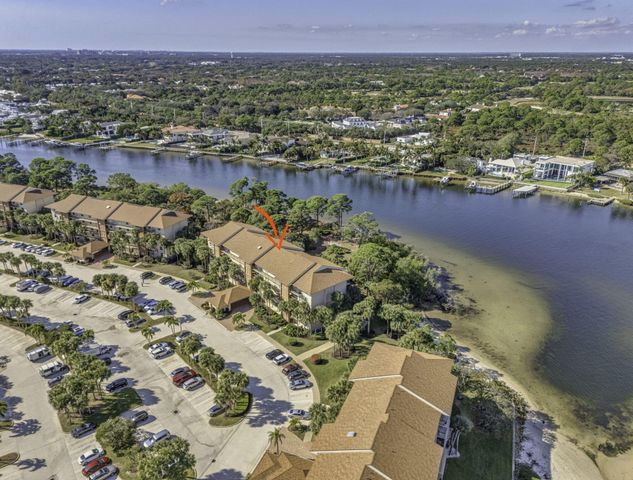 1901 MARINA ISLE Way 304, Jupiter, FL 33477