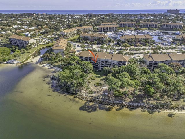 1901 MARINA ISLE Way 304, Jupiter, FL 33477
