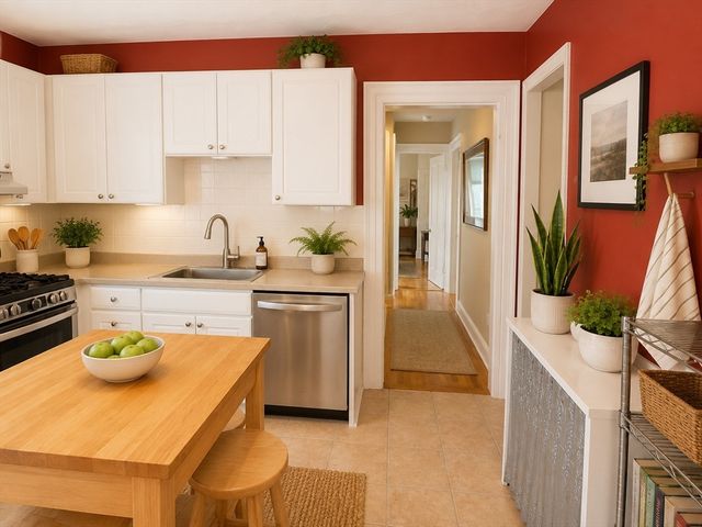 93 Franklin Street 3, Watertown, MA 02472