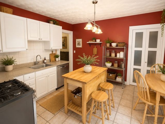 93 Franklin Street 3, Watertown, MA 02472
