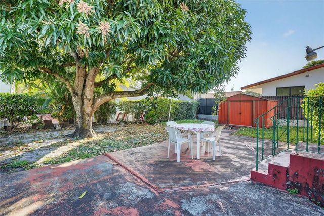 1633 SW 30th Ave, Miami, FL 33145