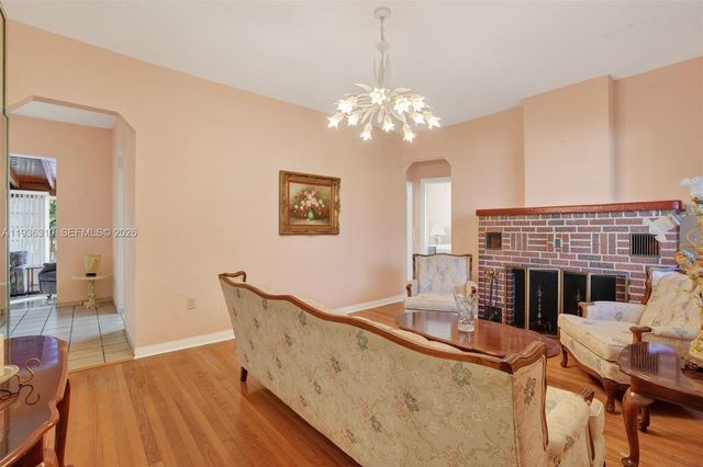 1633 SW 30th Ave, Miami, FL 33145