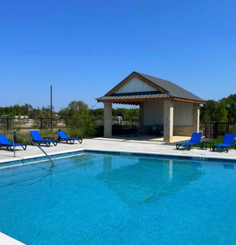 19183 E US 175 Highway 120, Mabank, TX 75147