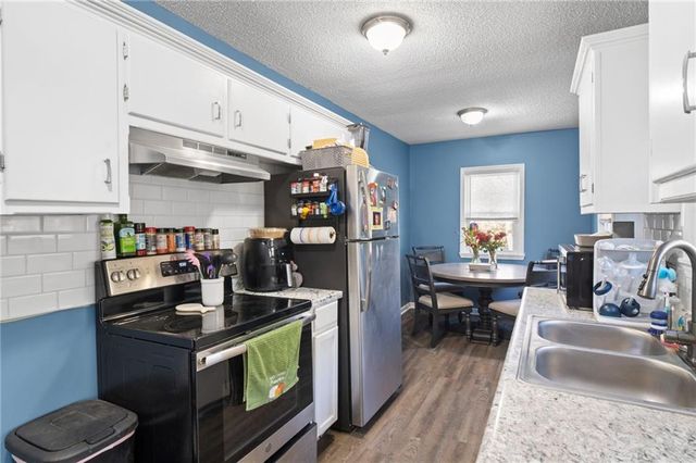 2804 NE Parvin Road, Kansas City, MO 64117