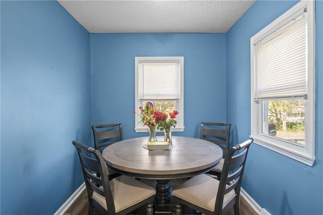 2804 NE Parvin Road, Kansas City, MO 64117