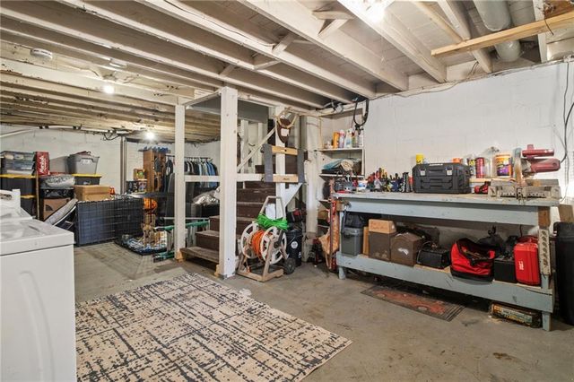 2804 NE Parvin Road, Kansas City, MO 64117