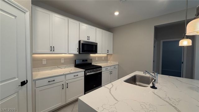 2283 Teatro Avenue, Henderson, NV 89044