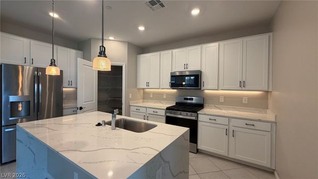 2283 Teatro Avenue, Henderson, NV 89044