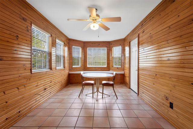 6239 Fm 879, Ennis, TX 75119