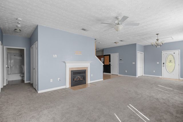 2496 S Lakeview Drive, Crestview, FL 32536