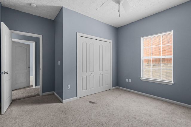 2496 S Lakeview Drive, Crestview, FL 32536