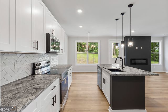 111 Oakwood Drive, Cedartown, GA 30125