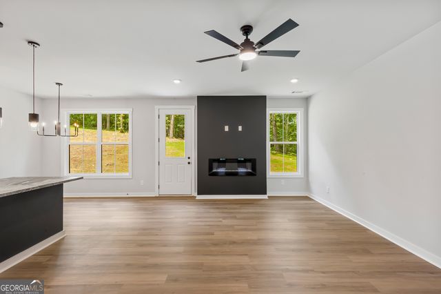 111 Oakwood Drive, Cedartown, GA 30125
