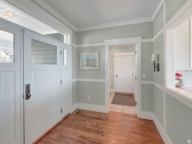 1113 W FAWN DR, Pleasant View, UT 84414