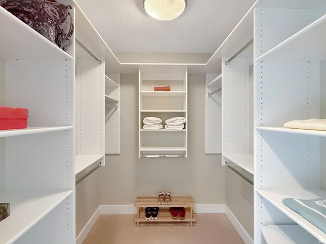 1113 W FAWN DR, Pleasant View, UT 84414