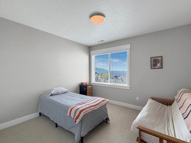 1113 W FAWN DR, Pleasant View, UT 84414