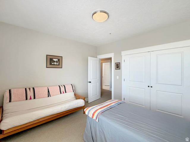 1113 W FAWN DR, Pleasant View, UT 84414