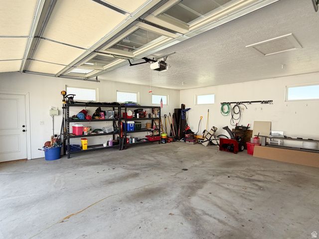 1113 W FAWN DR, Pleasant View, UT 84414