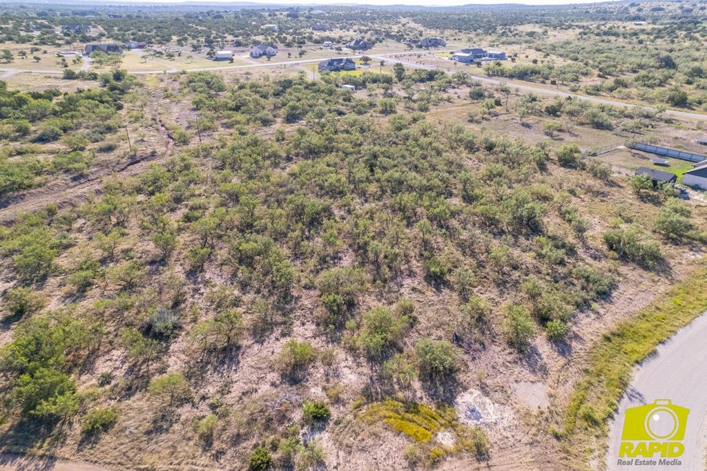 Image 2 of property listing at 16914 Riata Trail, Christoval, TX 76935