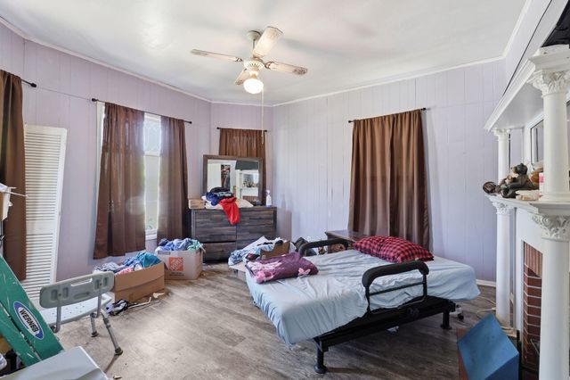 220 E Georgia Avenue, Whitwell, TN 37397