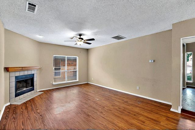 1523 Allen Drive, Cedar Hill, TX 75104