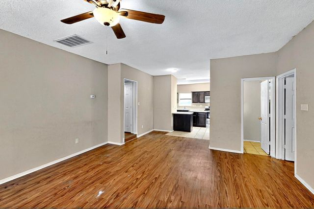 1523 Allen Drive, Cedar Hill, TX 75104