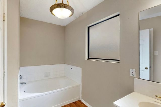 1523 Allen Drive, Cedar Hill, TX 75104
