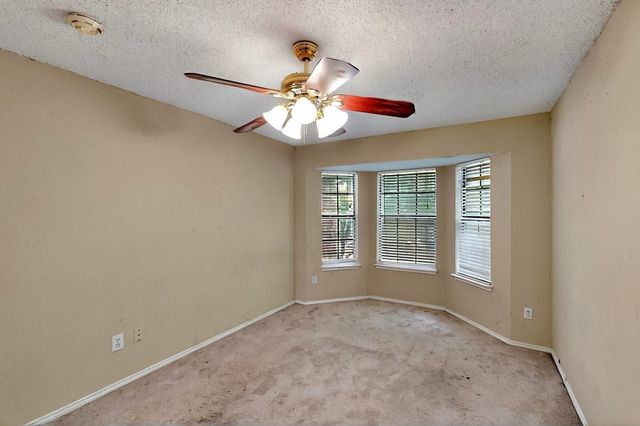 1523 Allen Drive, Cedar Hill, TX 75104