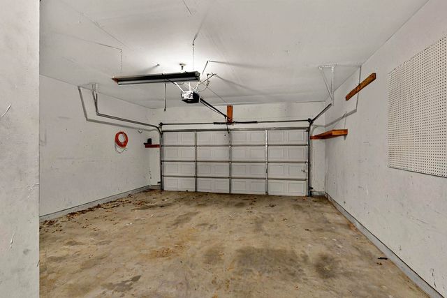 1523 Allen Drive, Cedar Hill, TX 75104