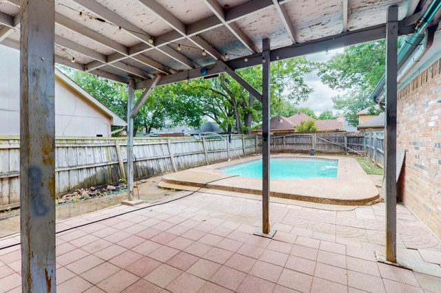 1523 Allen Drive, Cedar Hill, TX 75104