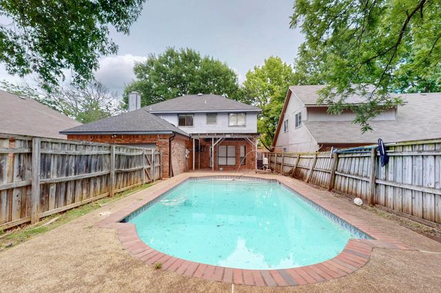 1523 Allen Drive, Cedar Hill, TX 75104