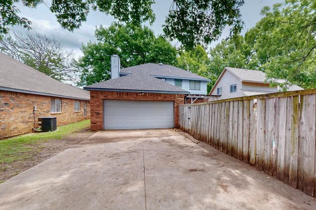 1523 Allen Drive, Cedar Hill, TX 75104