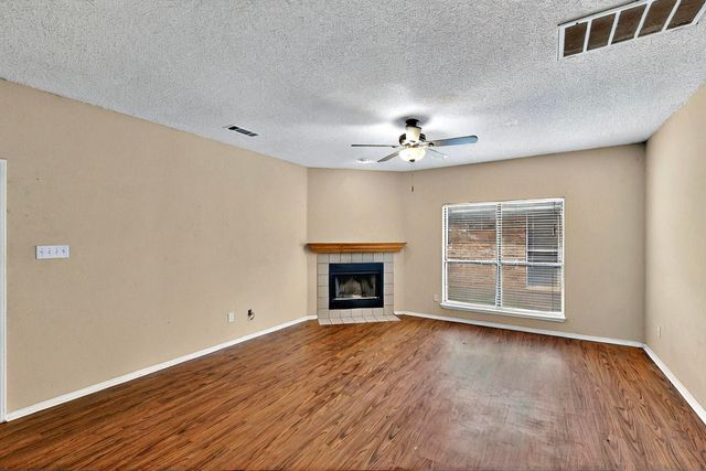 1523 Allen Drive, Cedar Hill, TX 75104
