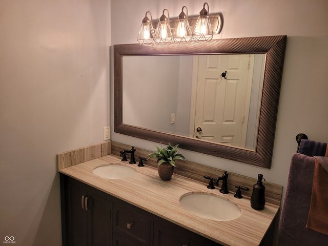 701 Summersby Lane, Brownsburg, IN 46112