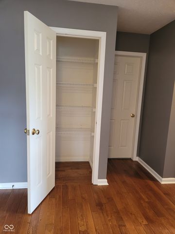 701 Summersby Lane, Brownsburg, IN 46112