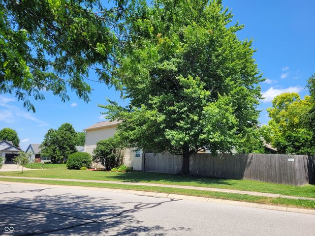 701 Summersby Lane, Brownsburg, IN 46112