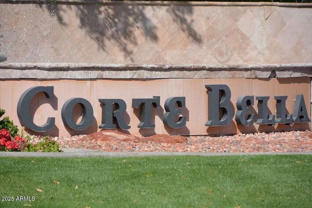 12945 W EL SUENO Court, Sun City West, AZ 85375