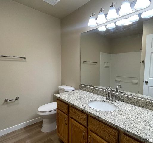 1004 W 180 S, Hurricane, UT 84737