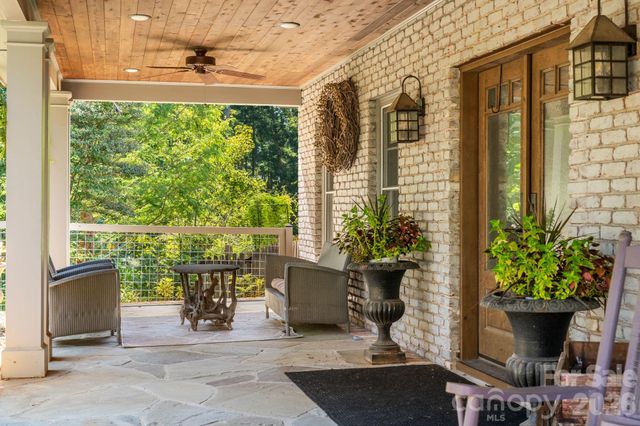 1 Orchid Lane, Asheville, NC 28803