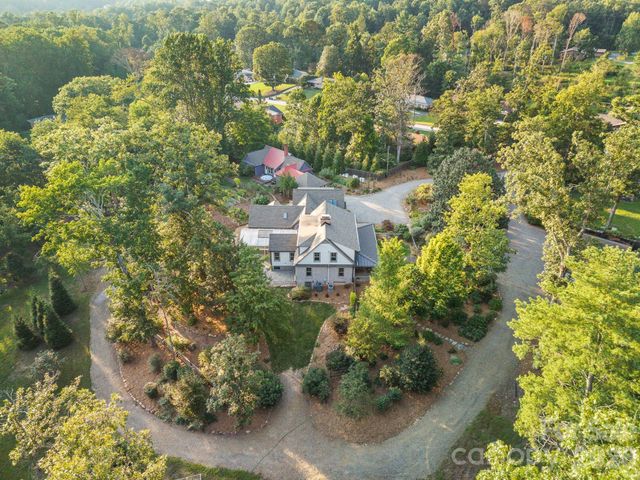 1 Orchid Lane, Asheville, NC 28803