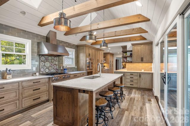 1 Orchid Lane, Asheville, NC 28803
