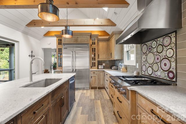 1 Orchid Lane, Asheville, NC 28803