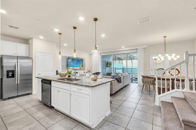 830 PARADISE DRIVE, Davenport, FL 33897